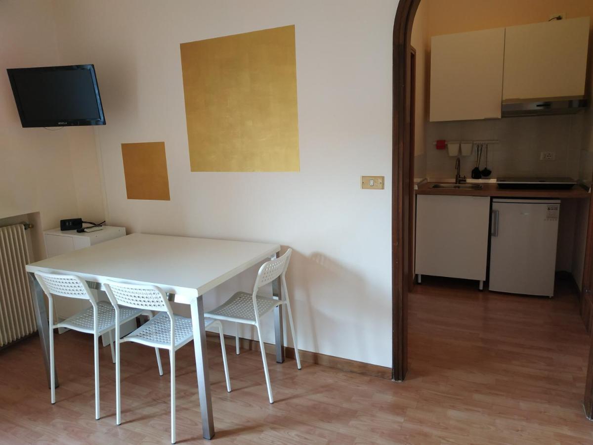 B&B Villa Filotea & Apartment Desenzano del Garda Kültér fotó