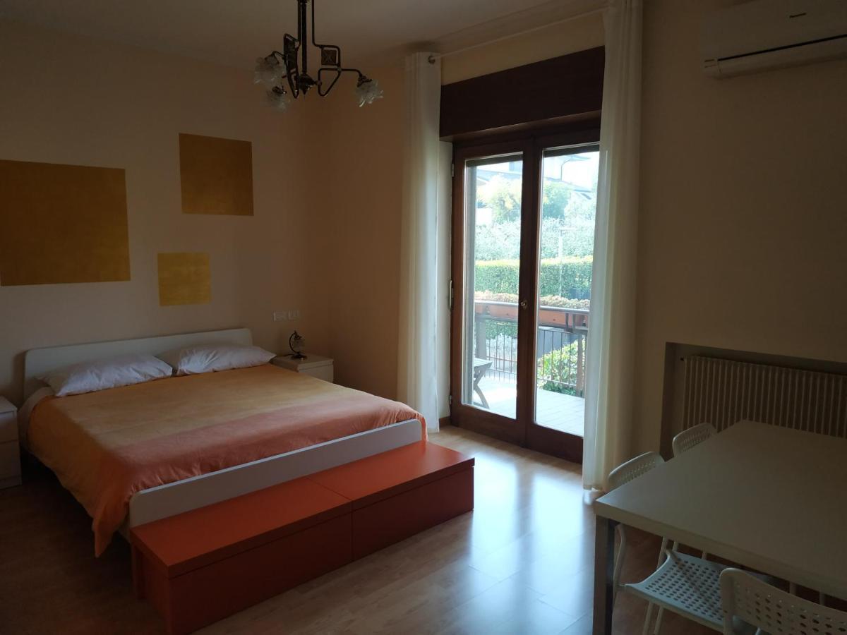 B&B Villa Filotea & Apartment Desenzano del Garda Kültér fotó